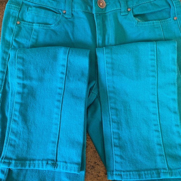 🌈 DNKY Soho Skinny Jeans - Picture 5 of 8